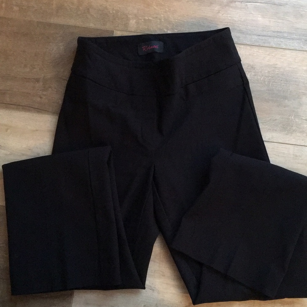 Elastic waist dress pants.